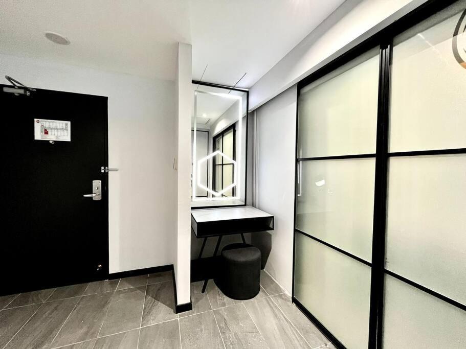 Appartement #16 M101 Dang Wangi Klcc View Pool By Livin à Kuala Lumpur Extérieur photo